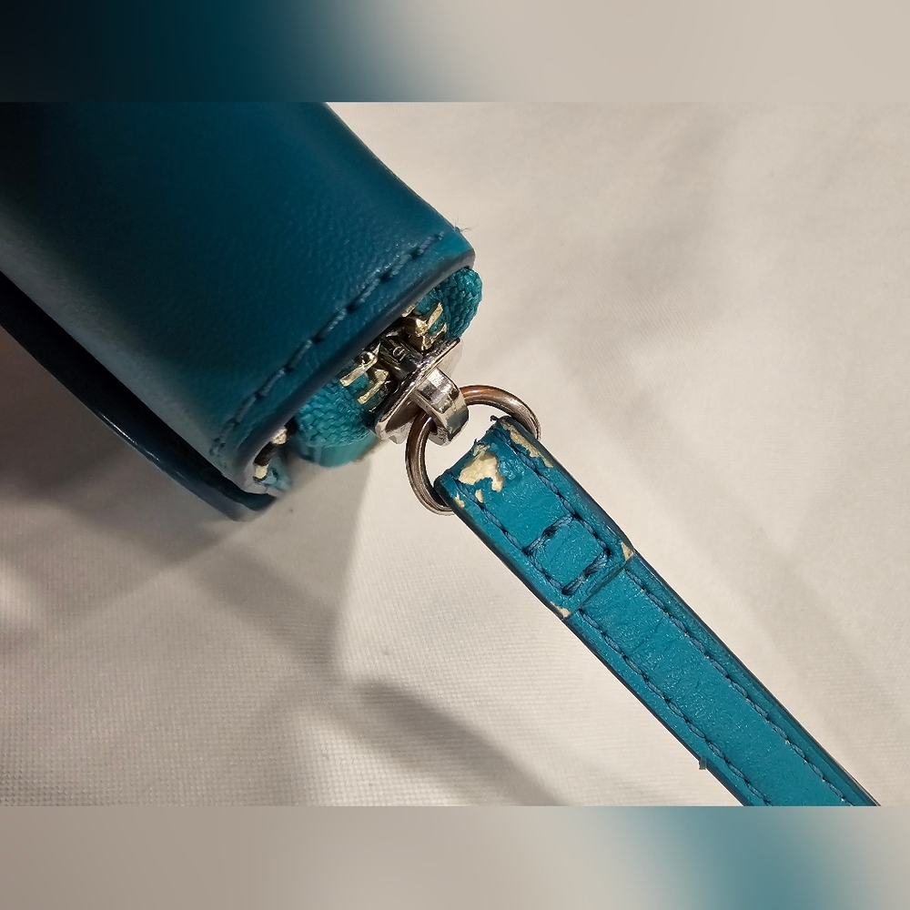 Vera Bradley Teal Wristlet Wallet - Picture 16 of 16